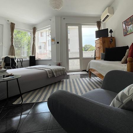Modern Flat Near Downtown Plovdiv Διαμέρισμα Εξωτερικό φωτογραφία