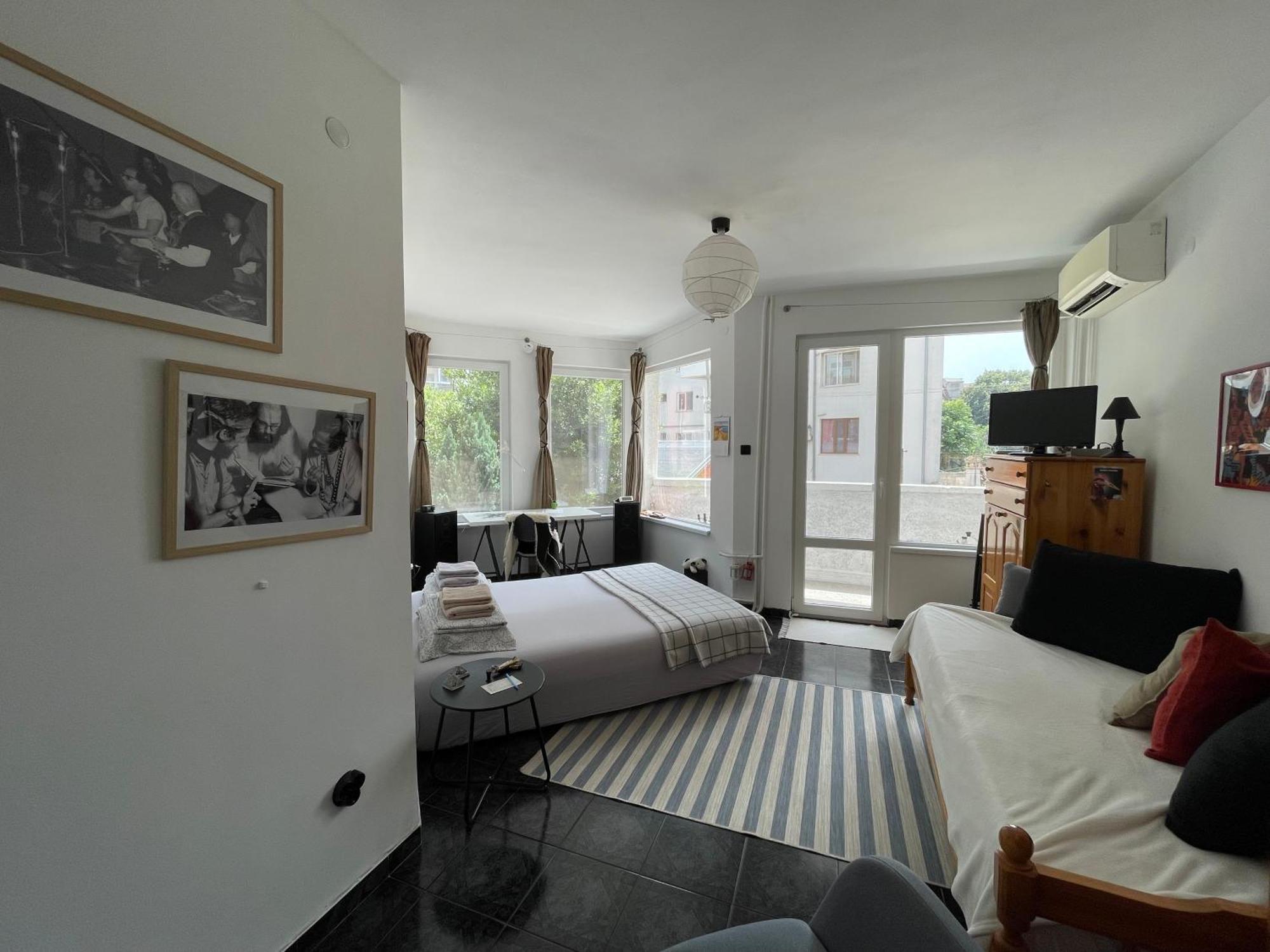 Modern Flat Near Downtown Plovdiv Διαμέρισμα Εξωτερικό φωτογραφία